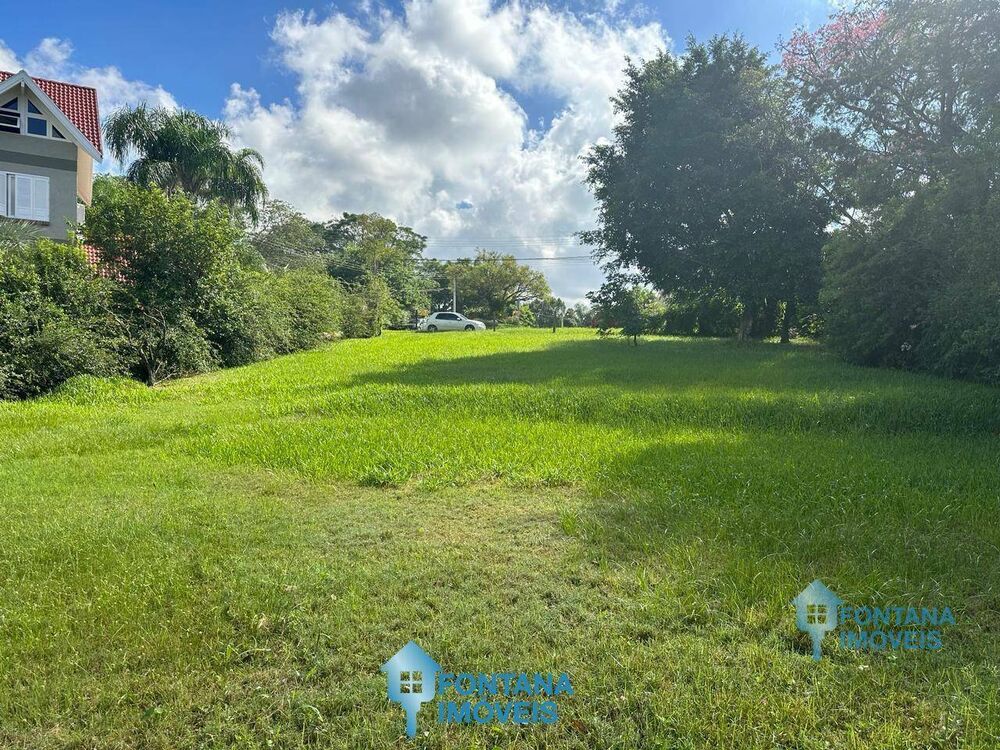 Loteamento e Condomínio, 1500 m² - Foto 1