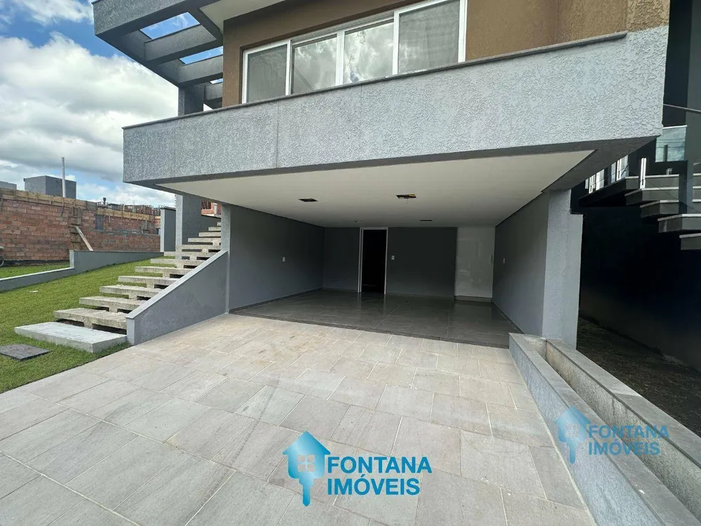 Casa, 4 quartos, 240 m² - Foto 2