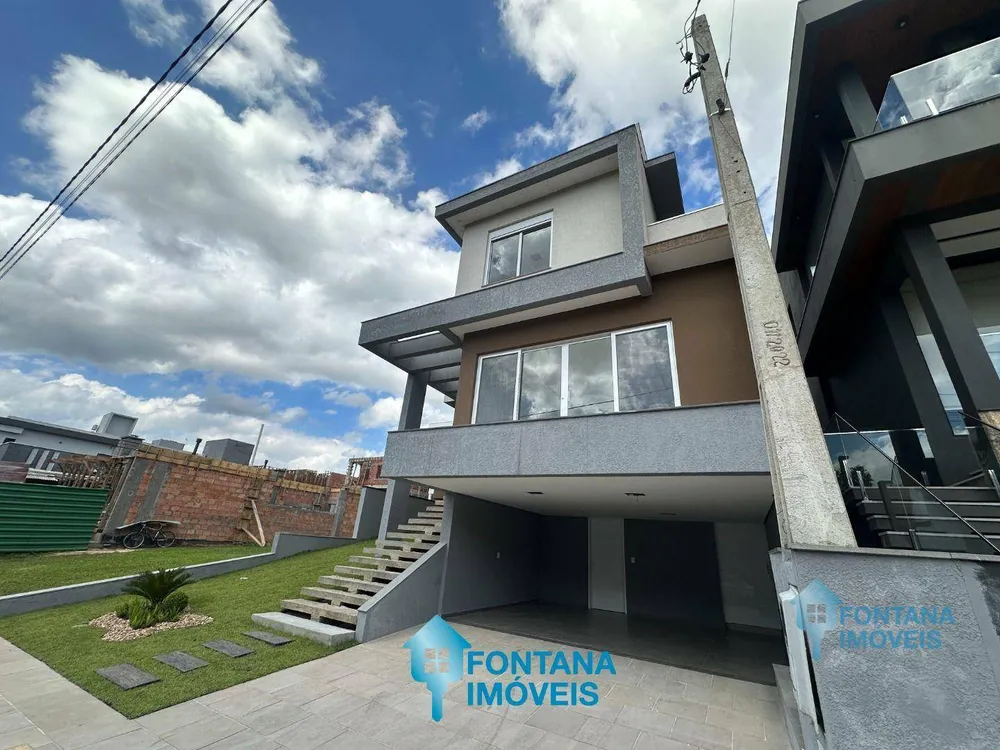 Casa, 4 quartos, 240 m² - Foto 1