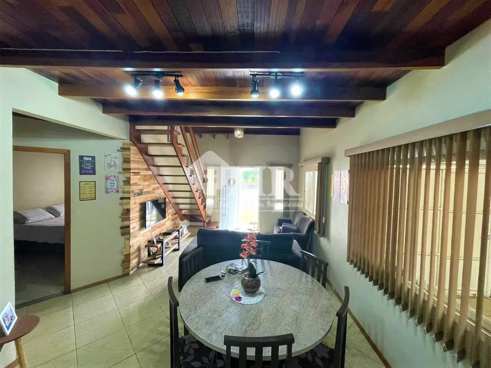 Casa, 3 quartos, 200 m² - Foto 14