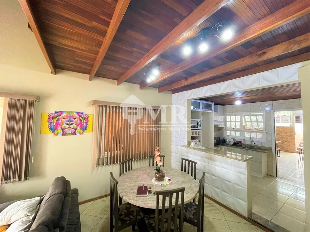 Casa, 3 quartos, 200 m² - Foto 20