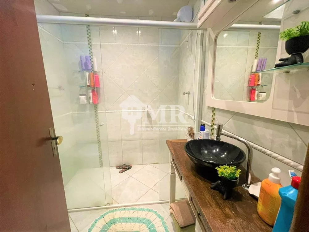 Casa, 3 quartos, 200 m² - Foto 6