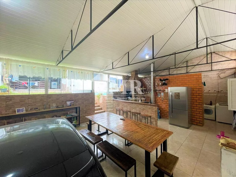 Casa, 3 quartos, 200 m² - Foto 8