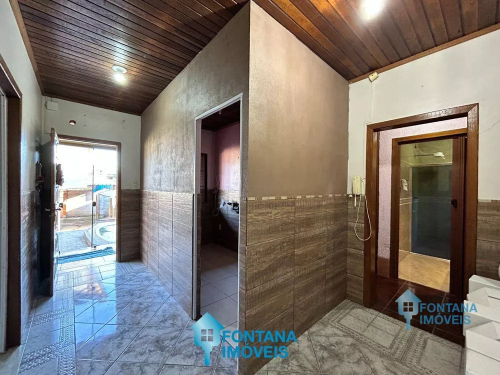 Casa à venda com 2 quartos, 200m² - Foto 4