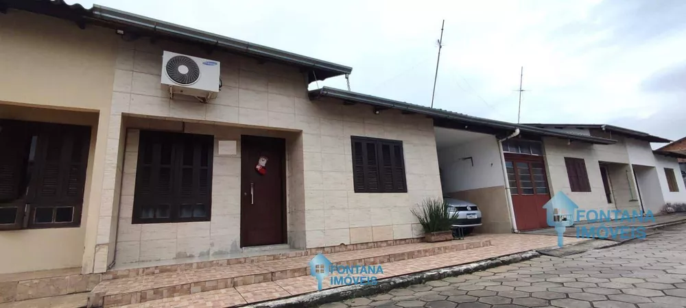 Casa de Condomínio à venda com 2 quartos, 60m² - Foto 1