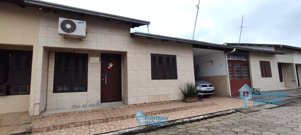 Casa de Condomínio à venda com 2 quartos, 60m² - Foto 2