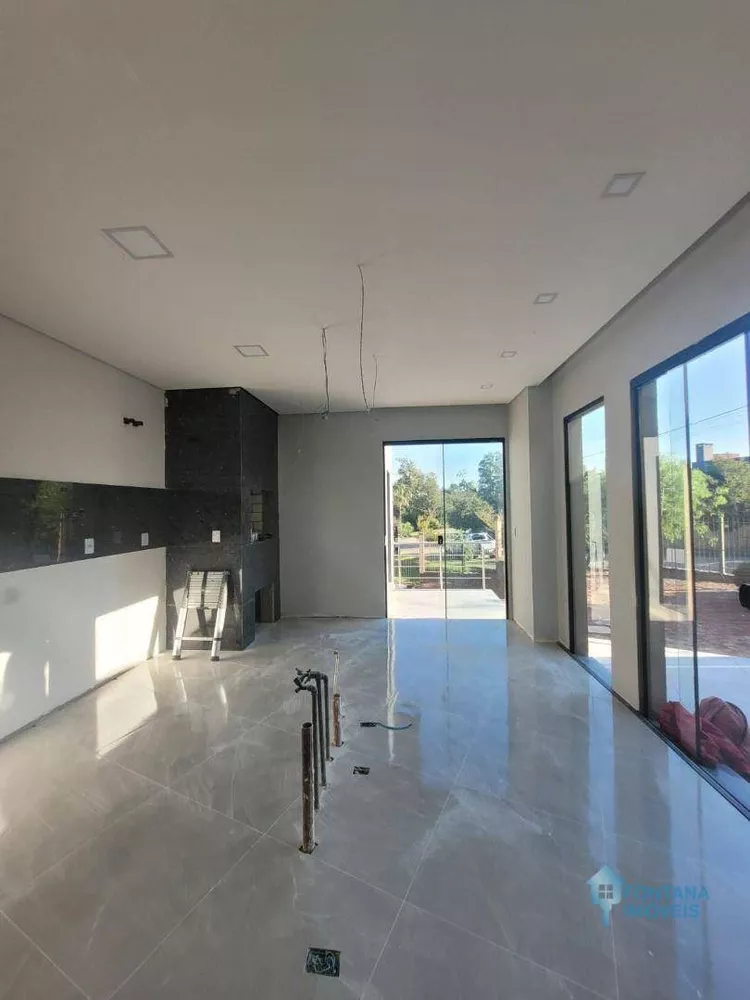 Casa de Condomínio à venda com 3 quartos, 138m² - Foto 4