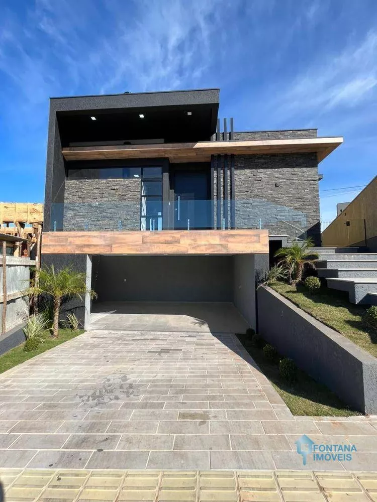 Casa de Condomínio à venda com 3 quartos, 138m² - Foto 1