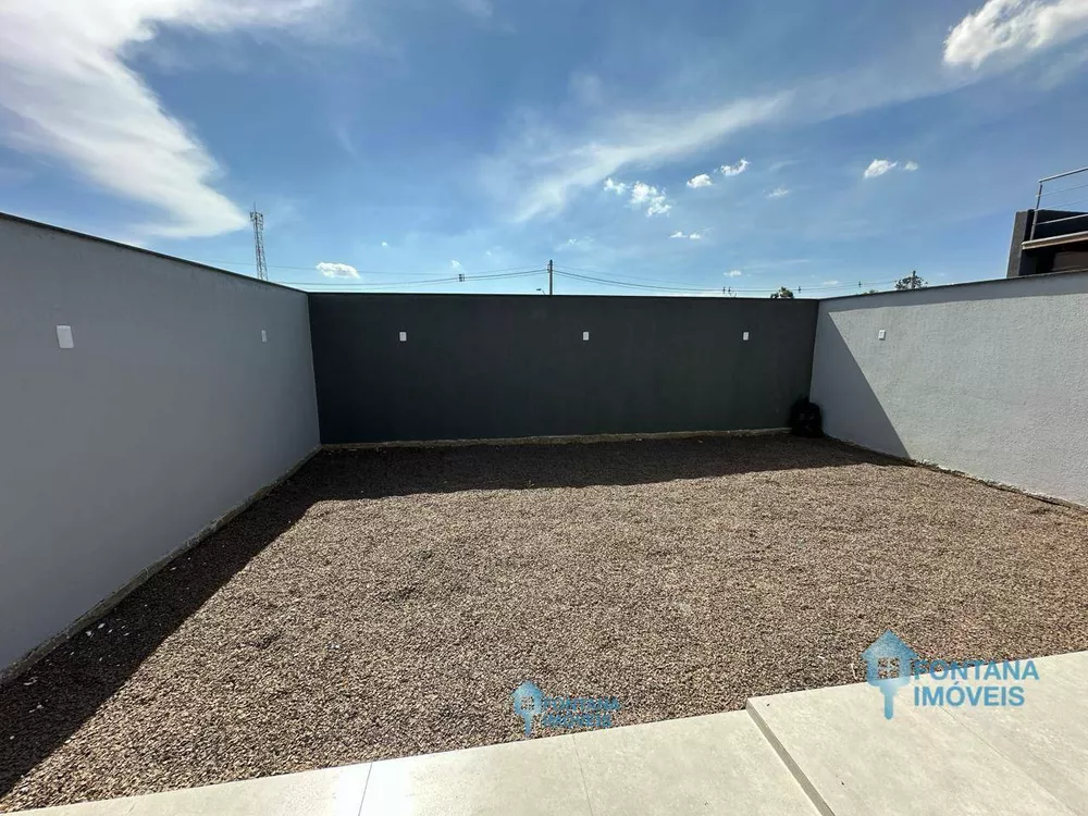 Casa, 4 quartos, 186 m² - Foto 1