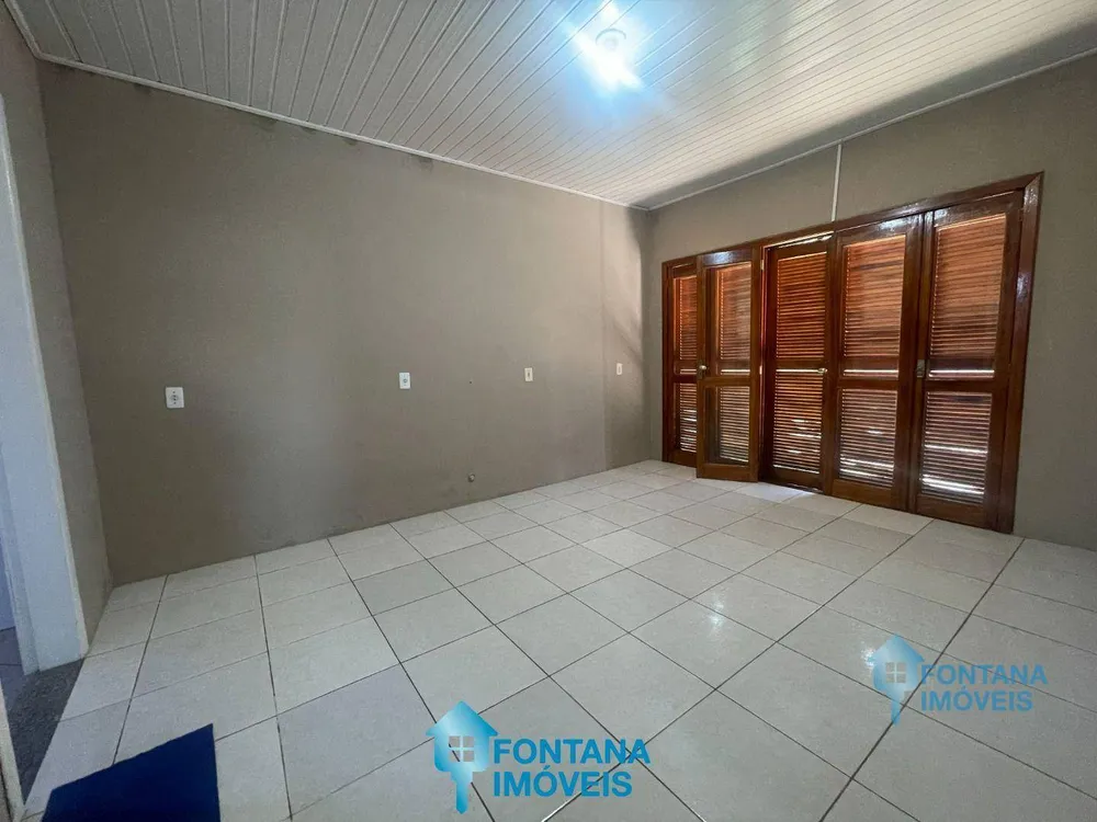 Casa, 3 quartos, 210 m² - Foto 1