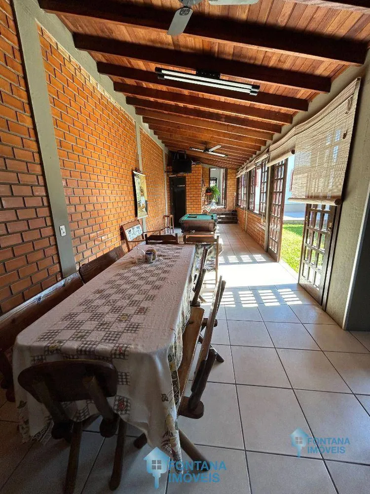 Casa, 4 quartos, 249 m² - Foto 4