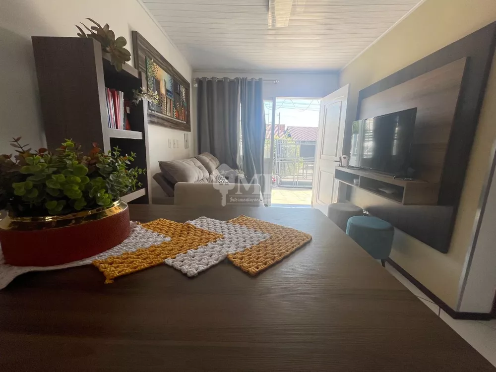 Casa, 2 quartos, 75 m² - Foto 1