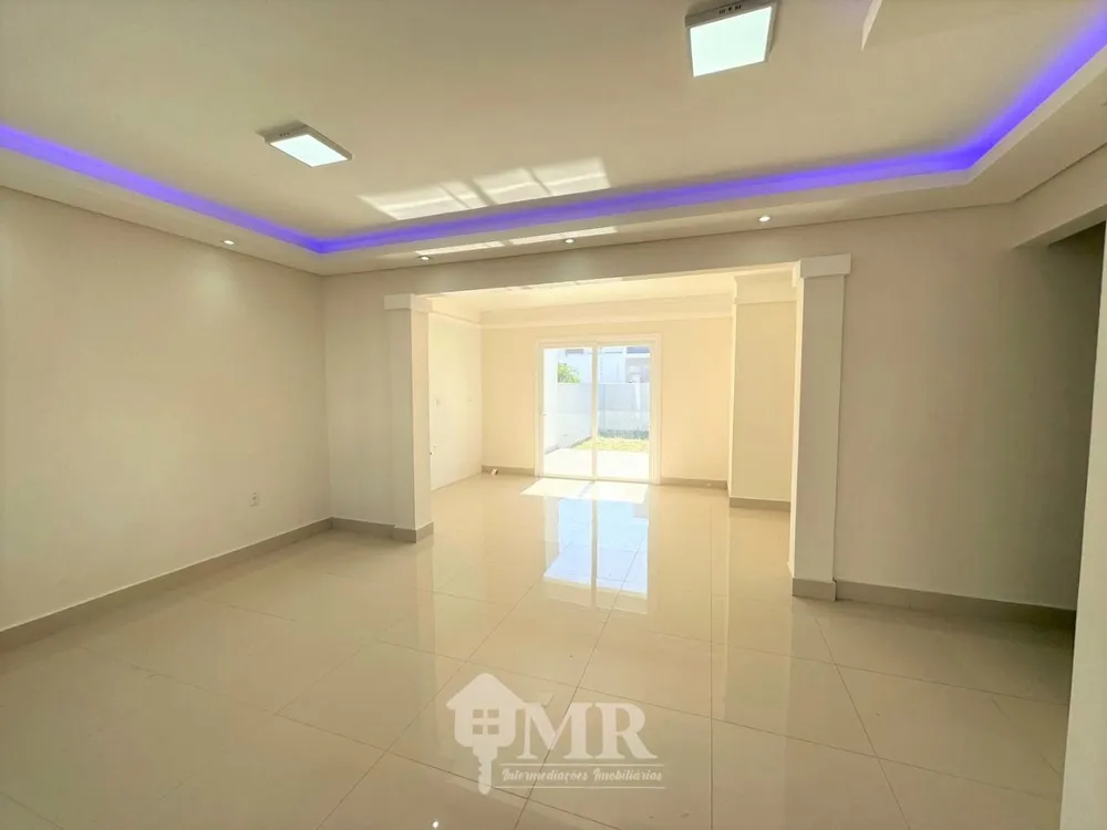 Casa, 3 quartos, 126 m² - Foto 4