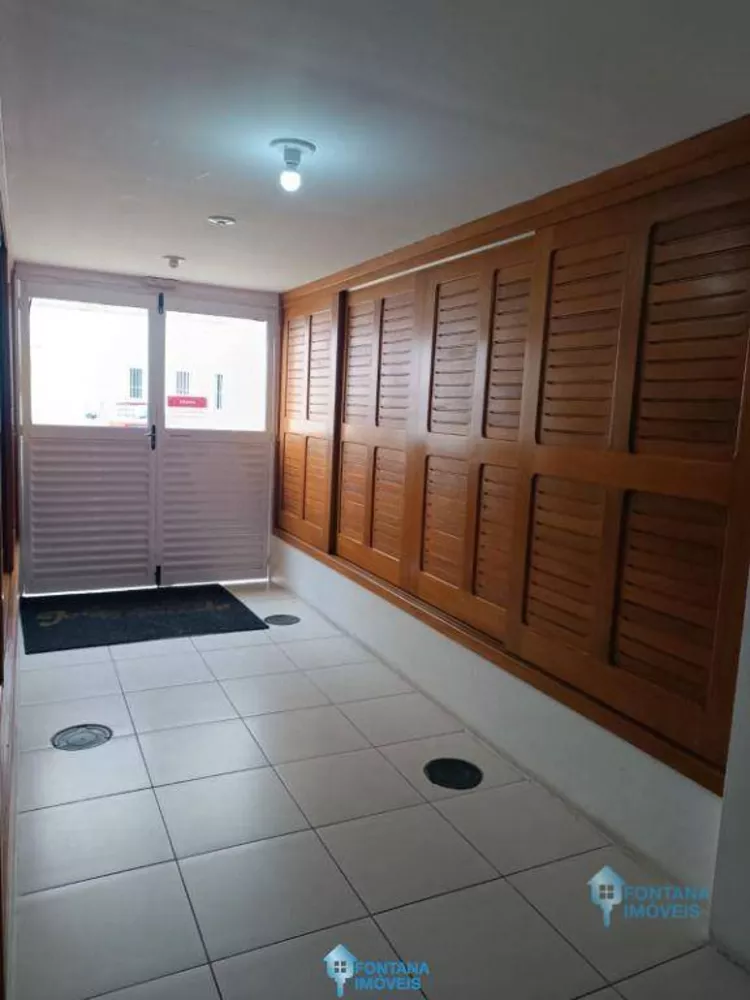 Apartamento à venda com 2 quartos, 53m² - Foto 3