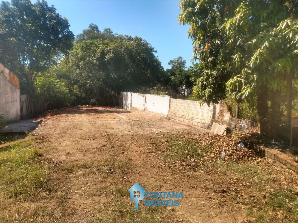 Terreno à venda, 402M2 - Foto 1