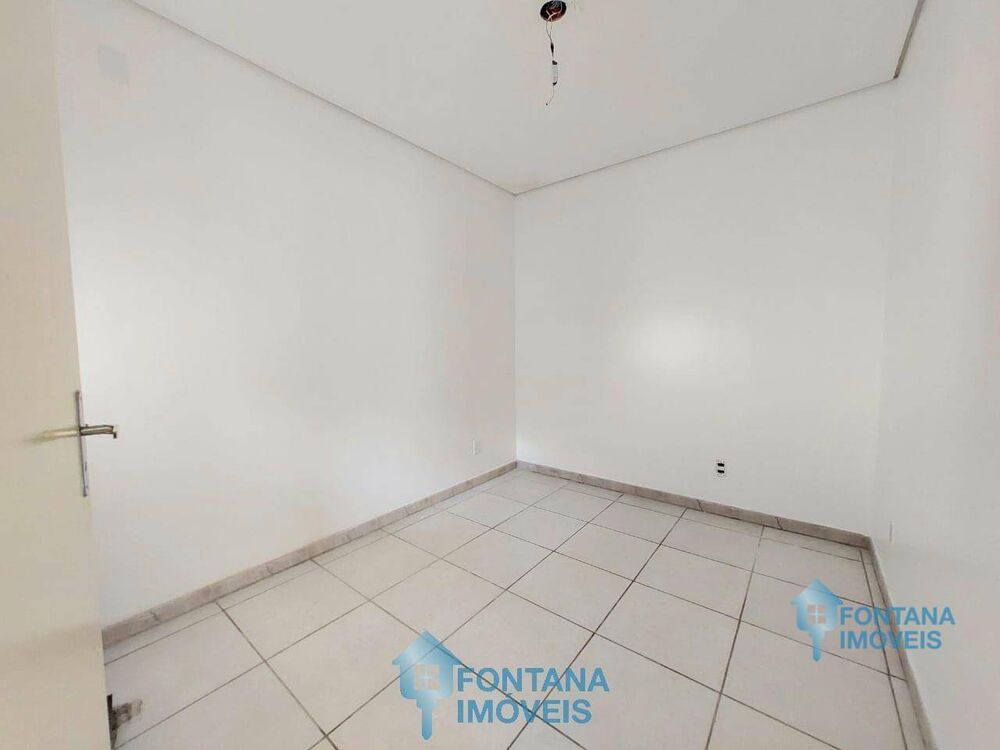 Casa, 2 quartos, 44 m² - Foto 8