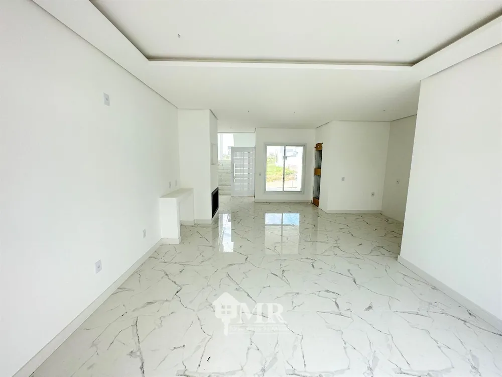 Casa, 3 quartos, 180 m² - Foto 2