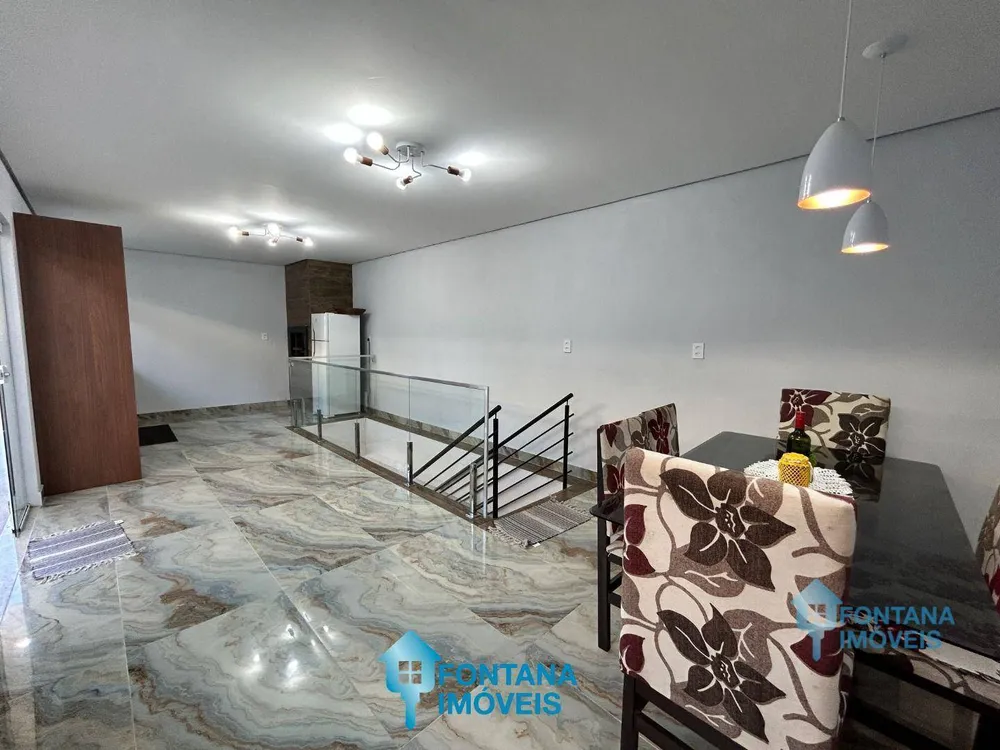 Casa, 4 quartos, 310 m² - Foto 2