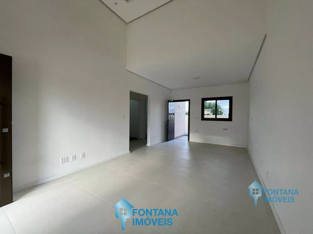 Casa à venda com 3 quartos, 94m² - Foto 4