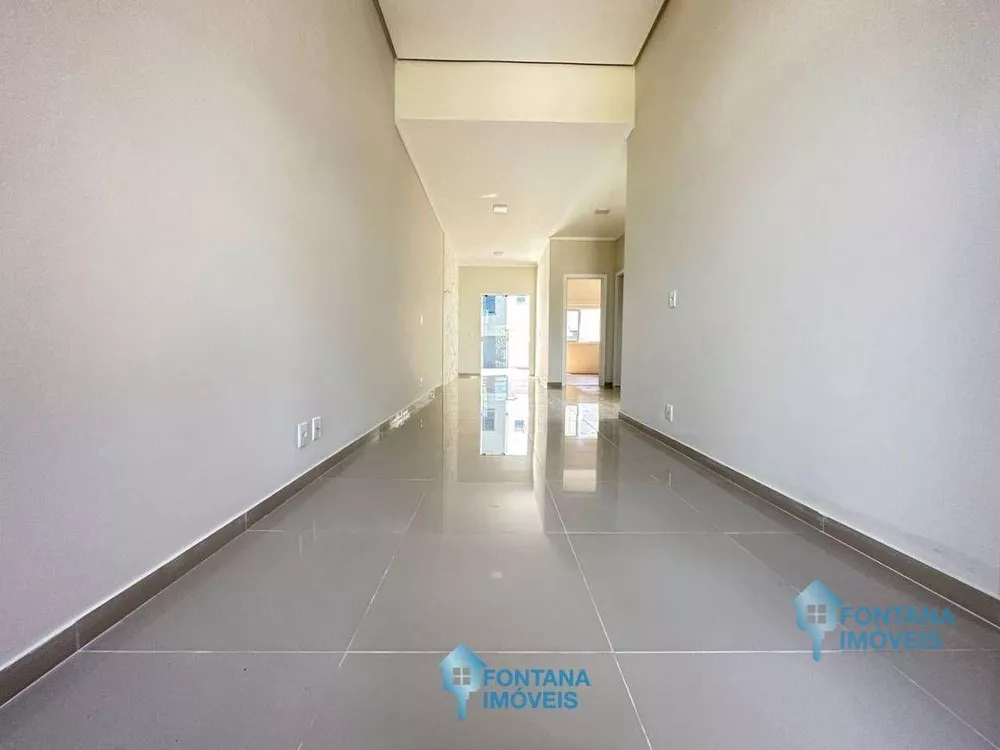 Casa à venda com 3 quartos, 72m² - Foto 3