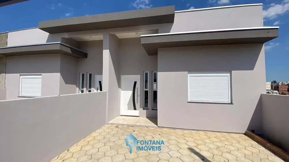 Casa à venda com 3 quartos, 84m² - Foto 3