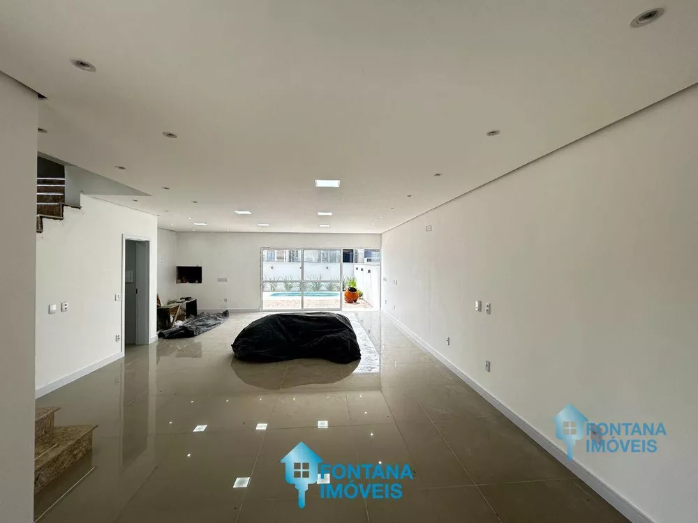 Casa à venda com 3 quartos, 173m² - Foto 3