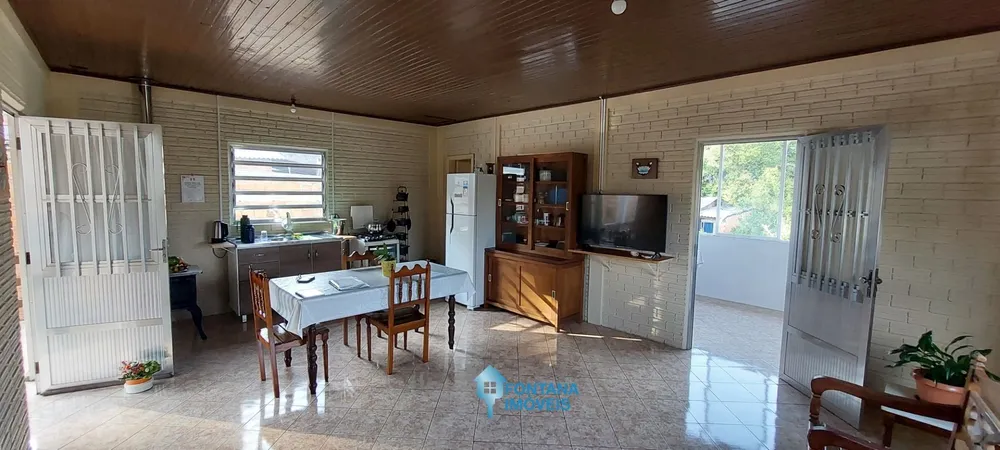 Casa, 2 quartos, 158 m² - Foto 1