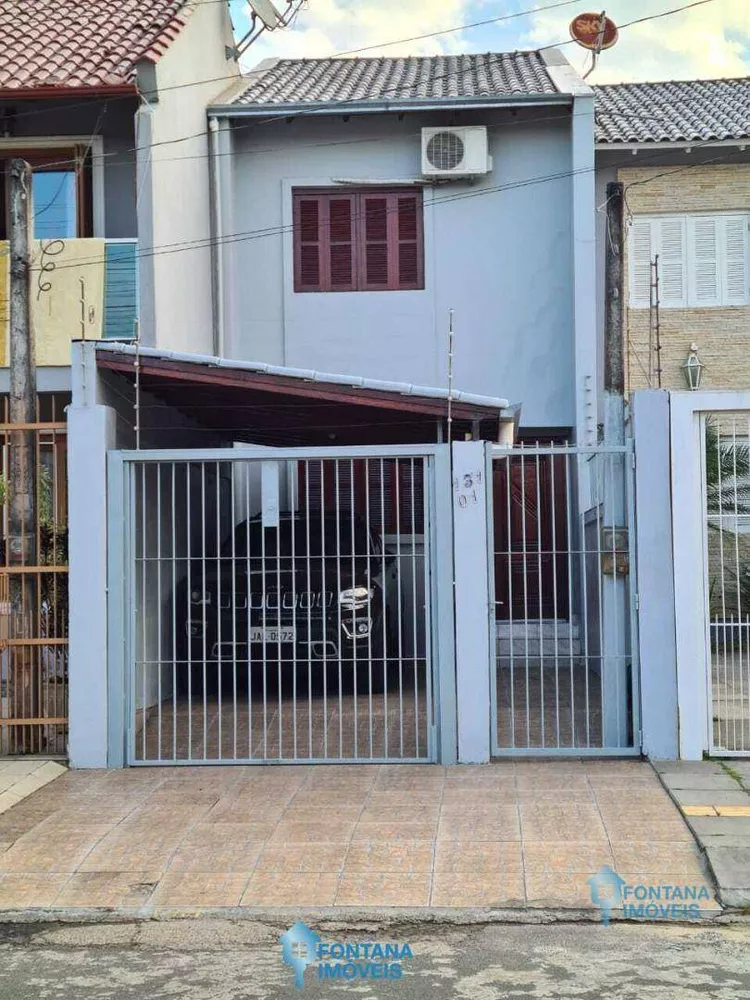 Casa à venda com 2 quartos, 70m² - Foto 2