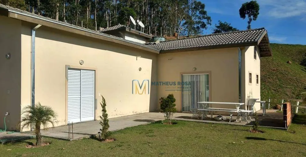 Chácara, 2 quartos, 1500 m² - Foto 1