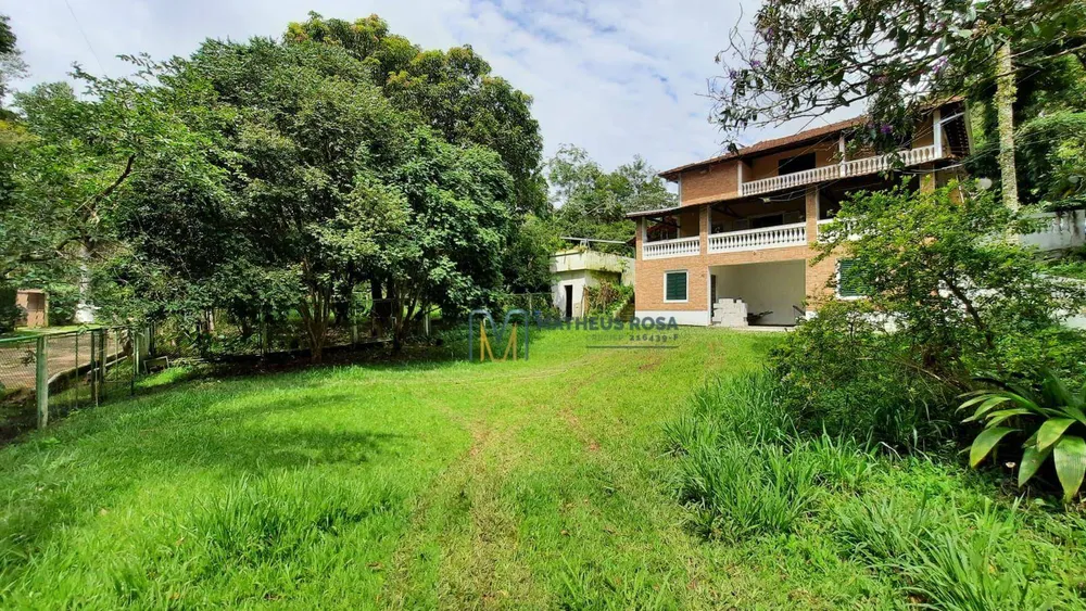 Chácara, 5 quartos, 2000 m² - Foto 1