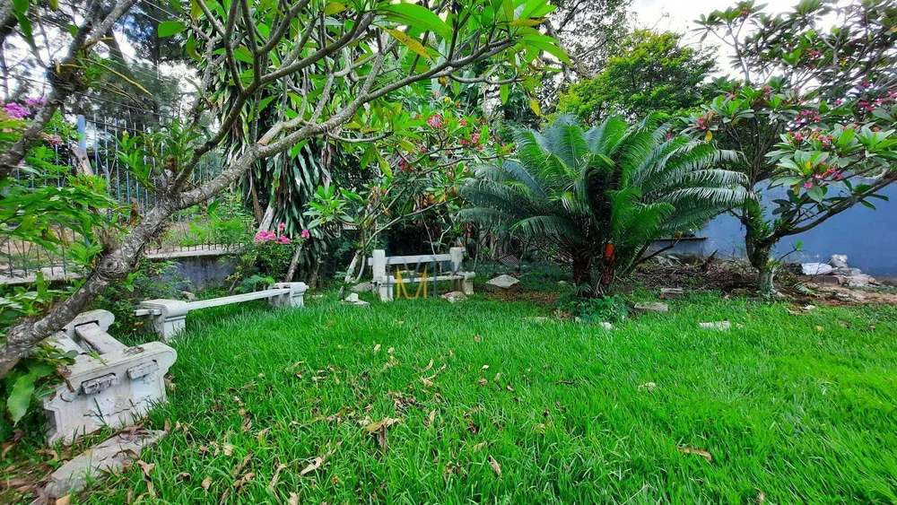 Chácara, 3 quartos, 2200 m² - Foto 4