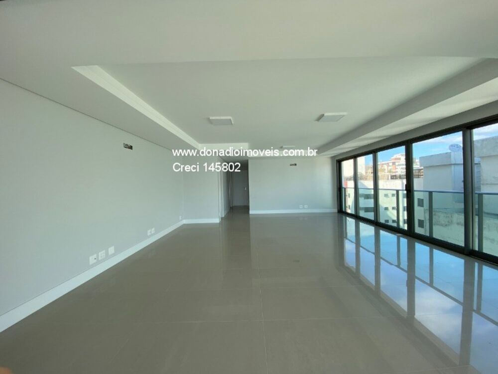 Apartamento, 3 quartos, 249 m² - Foto 2