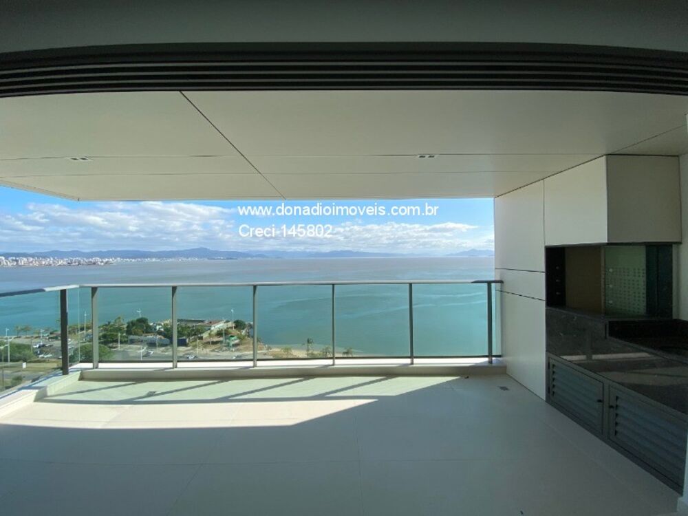 Apartamento, 3 quartos, 249 m² - Foto 1