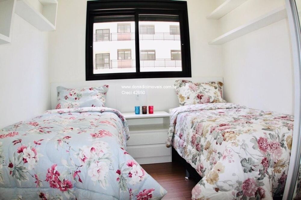Apartamento à venda com 2 quartos, 119m² - Foto 2