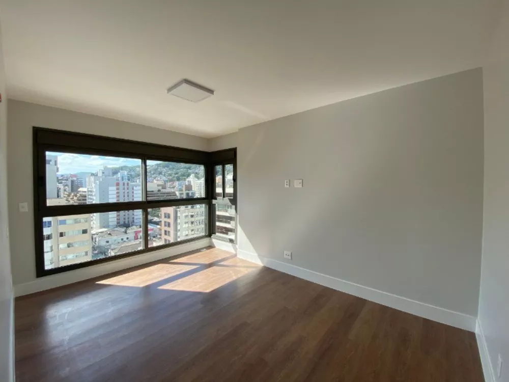 Apartamento, 3 quartos, 136 m² - Foto 3