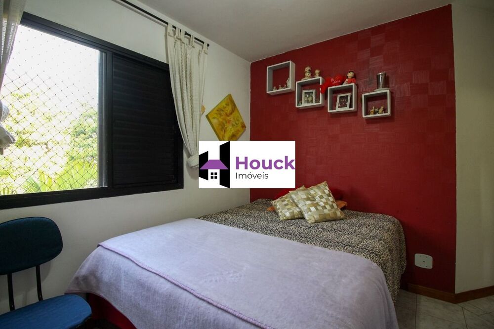 Apartamento à venda com 3 quartos, 69m² - Foto 4