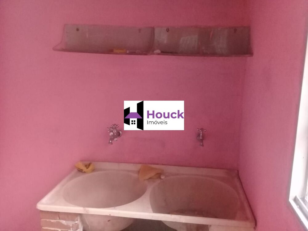 Sobrado à venda com 3 quartos, 135m² - Foto 4
