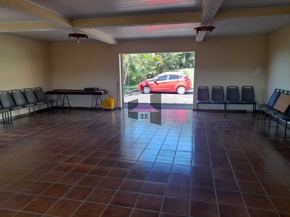 Chácara à venda com 5 quartos, 4818 - Foto 1