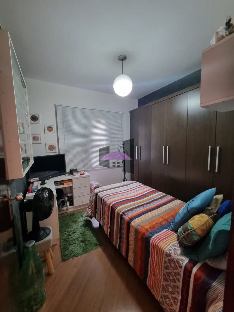 Casa à venda com 3 quartos, 178 - Foto 2