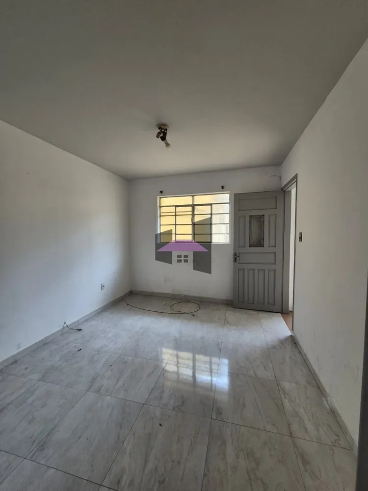 Casa, 2 quartos, 40 m² - Foto 1