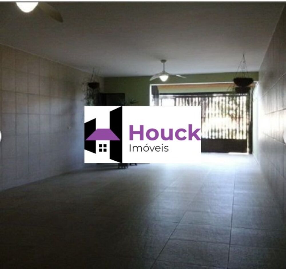 Casa à venda com 4 quartos, 200 - Foto 4