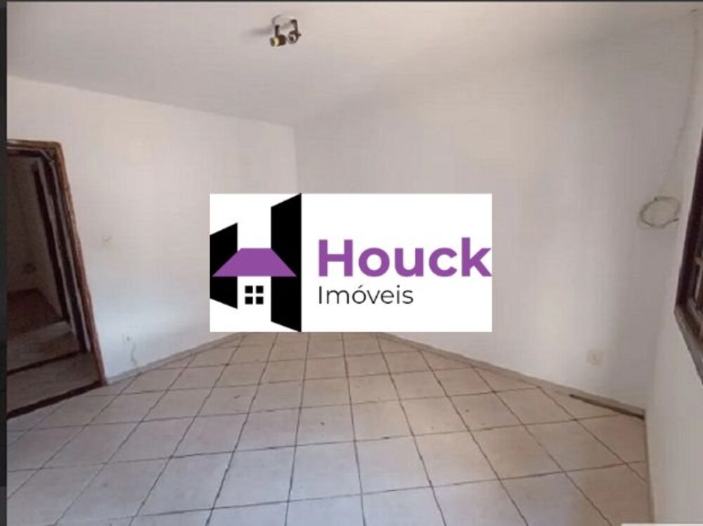 Casa à venda com 3 quartos, 247 - Foto 3