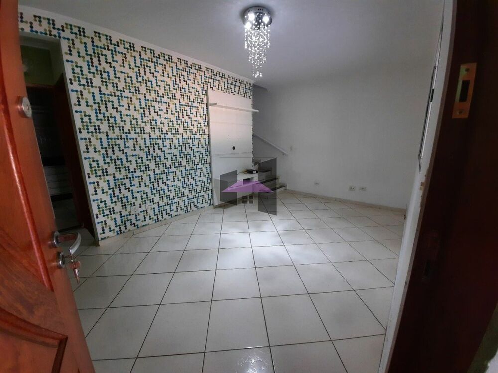 Sobrado à venda com 2 quartos, 80 - Foto 1