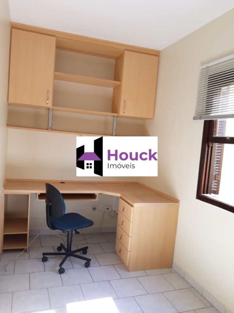 Casa à venda com 3 quartos, 110m² - Foto 4