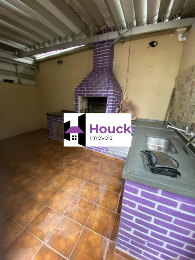 Sobrado à venda com 3 quartos, 180m² - Foto 3