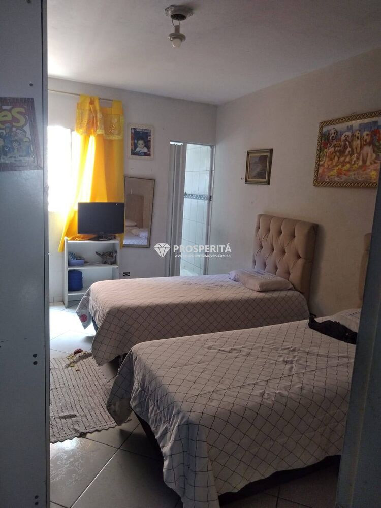Casa, 4 quartos, 240 m² - Foto 2
