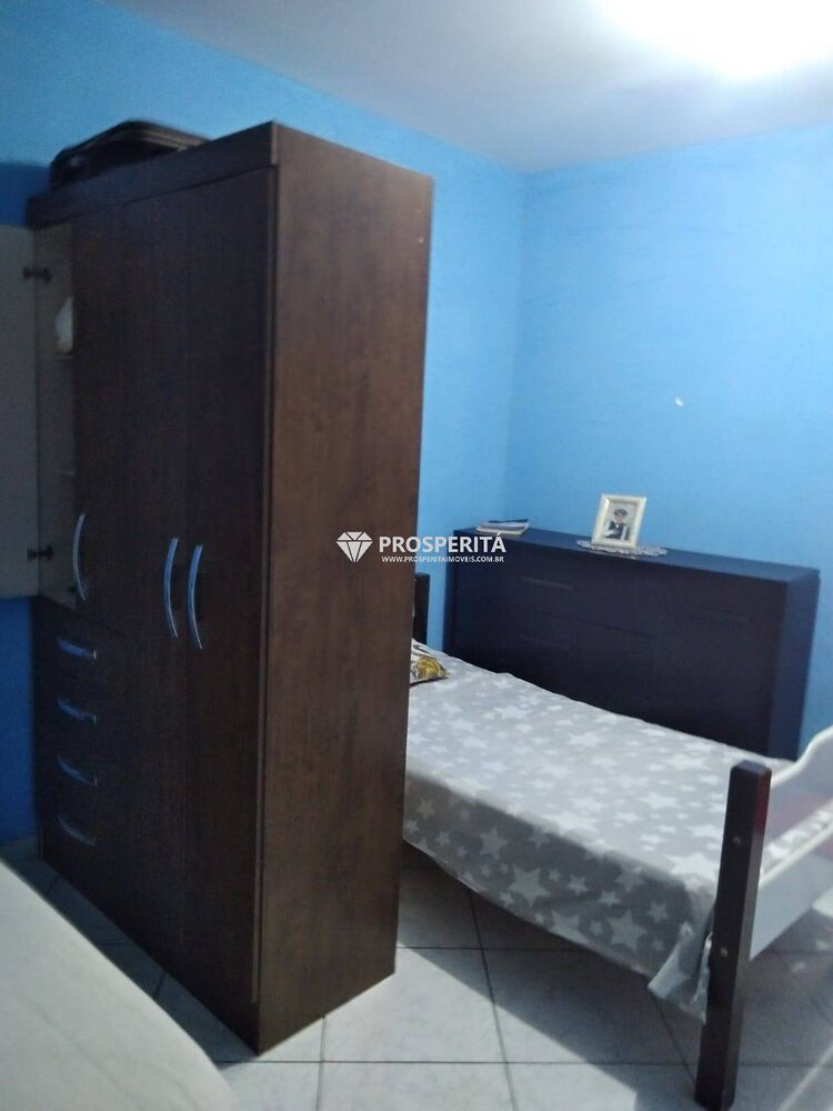 Casa, 4 quartos, 240 m² - Foto 1