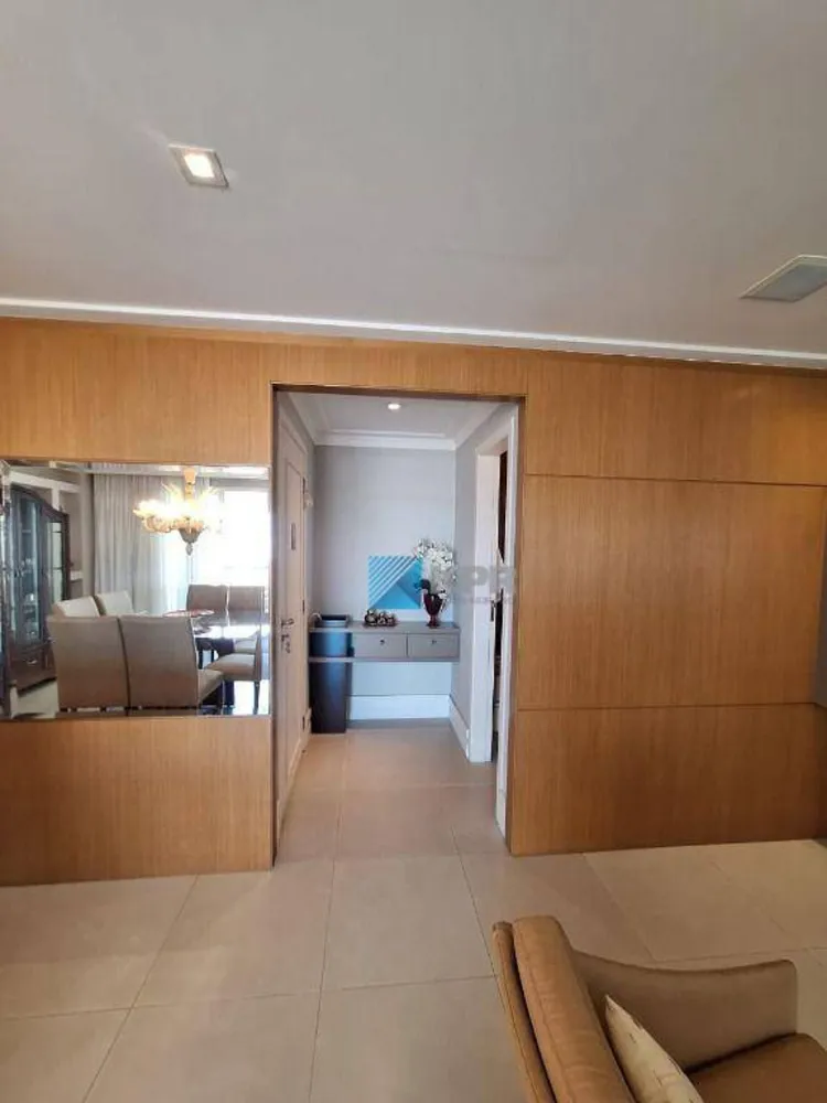 Apartamento, 3 quartos, 194 m² - Foto 6