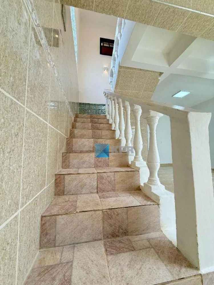 Casa, 6 quartos, 270 m² - Foto 13