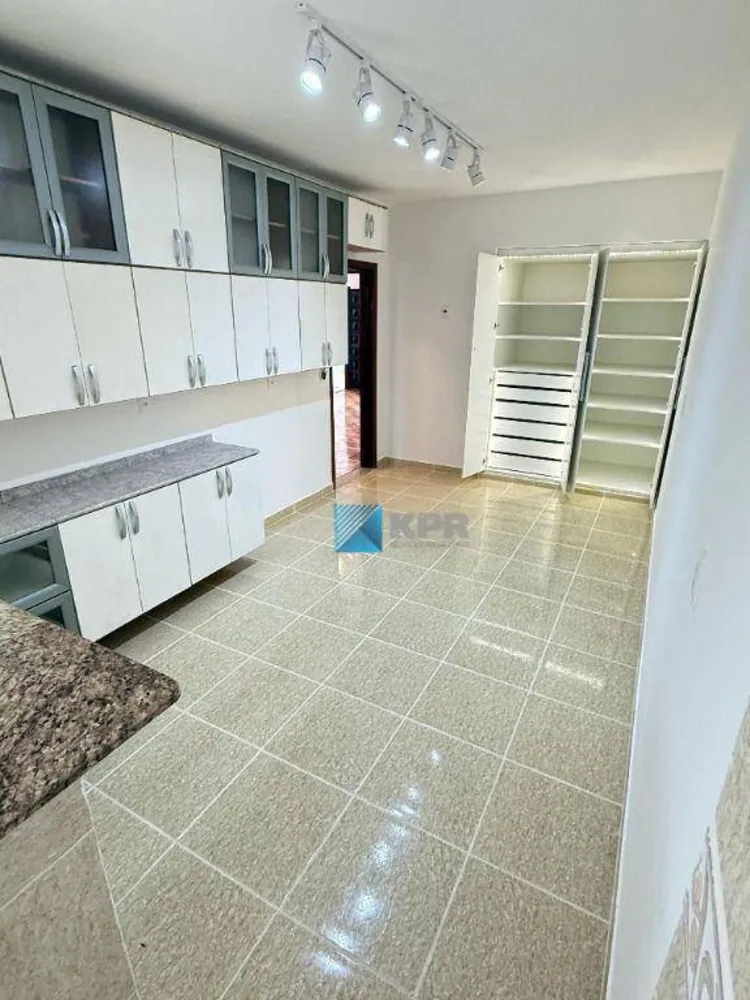 Casa, 6 quartos, 270 m² - Foto 10